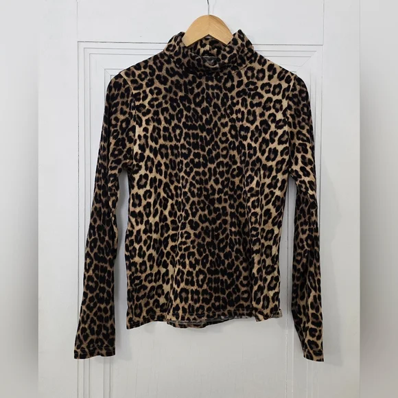 J Crew J Crew New feather jersey turtleneck in leopard print, size L. Worn once. - Picture 2 of 7